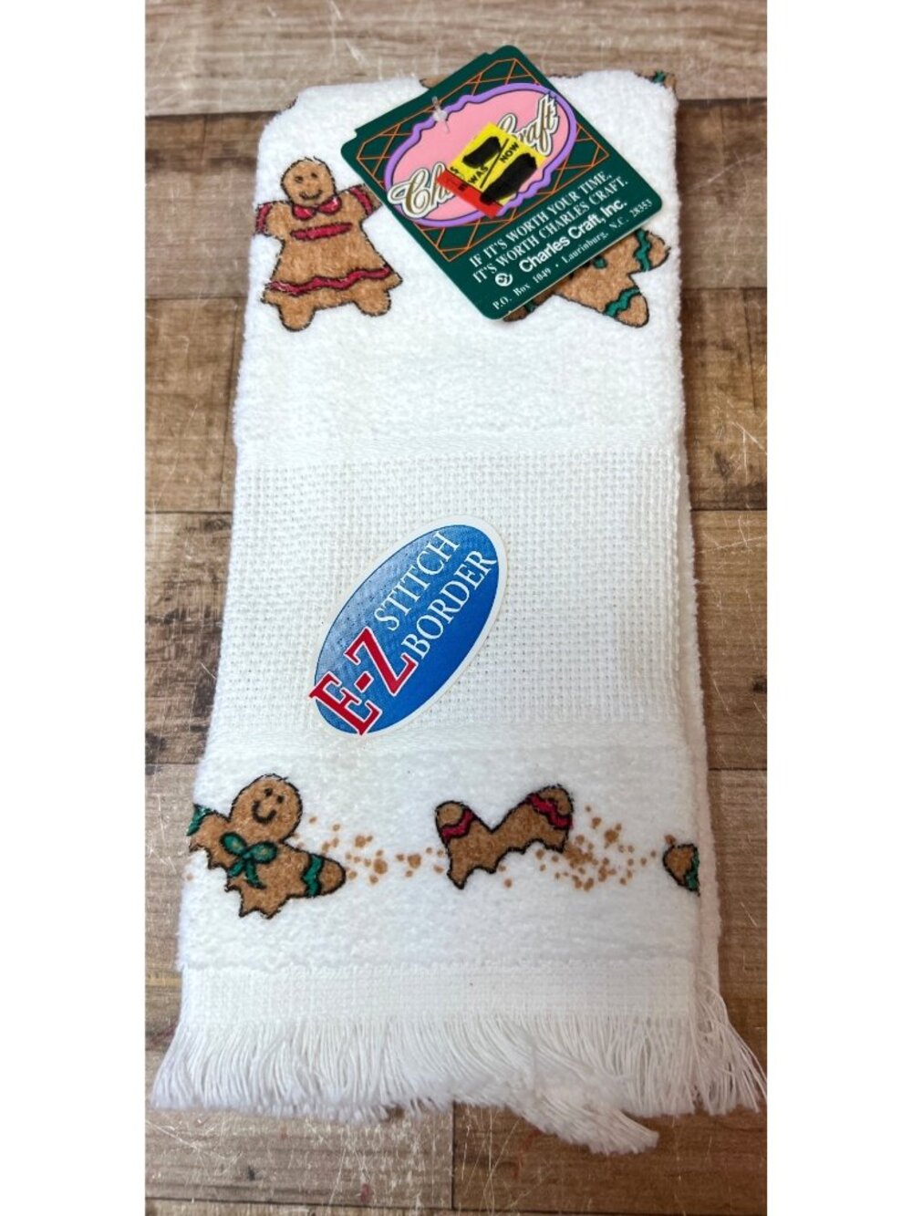 Charles Craft Cross Stitch Gingerbread Velour Towel With E-Z Stitch Border